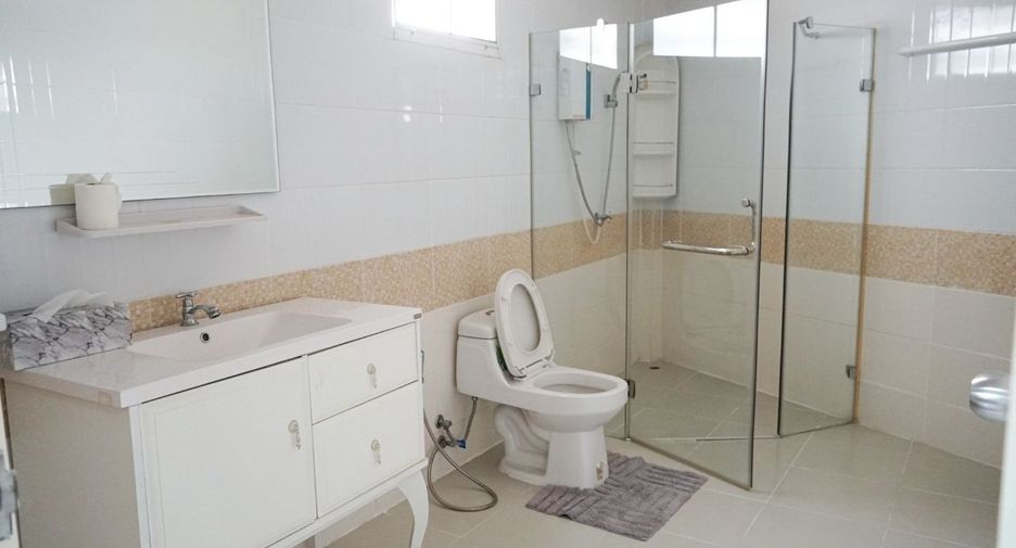 Haus zum Kauf mit 4 Zimmer in Bang Len, Nakhon Pathom
