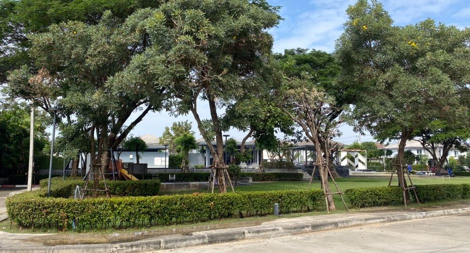 Haus zum Kauf mit 4 Zimmer in Bang Len, Nakhon Pathom