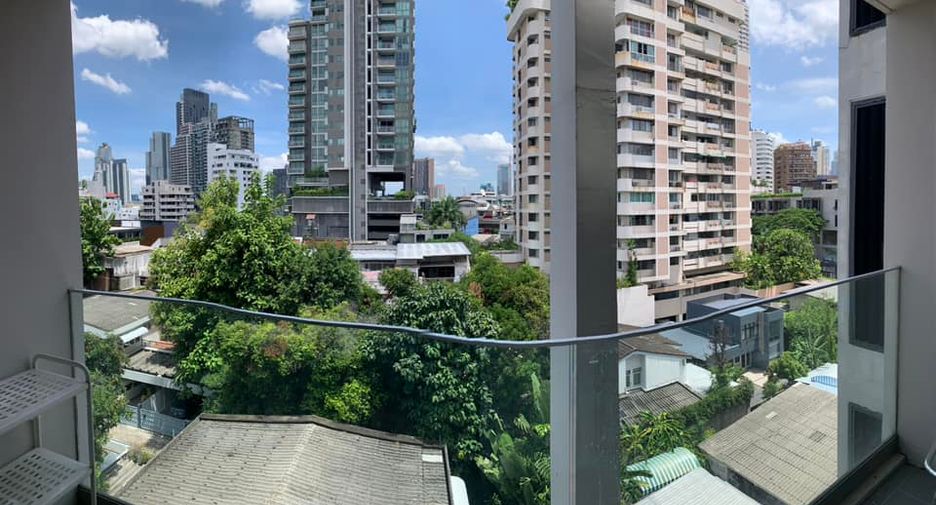 出租 和 出售 2 卧室 公寓 在 Khlong Toei, 曼谷