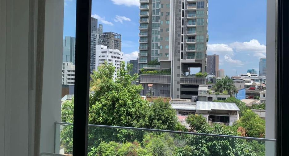 出租 和 出售 2 卧室 公寓 在 Khlong Toei, 曼谷