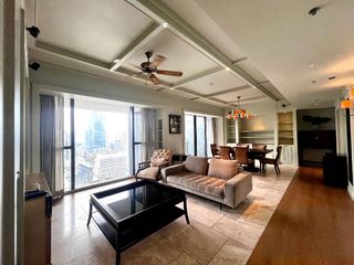 For rent 3 ベッドルーム condo in Sathon, Bangkok