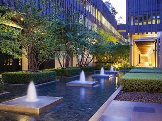 Condo en alquiler de 3 habitaciones en Sathon, Bangkok