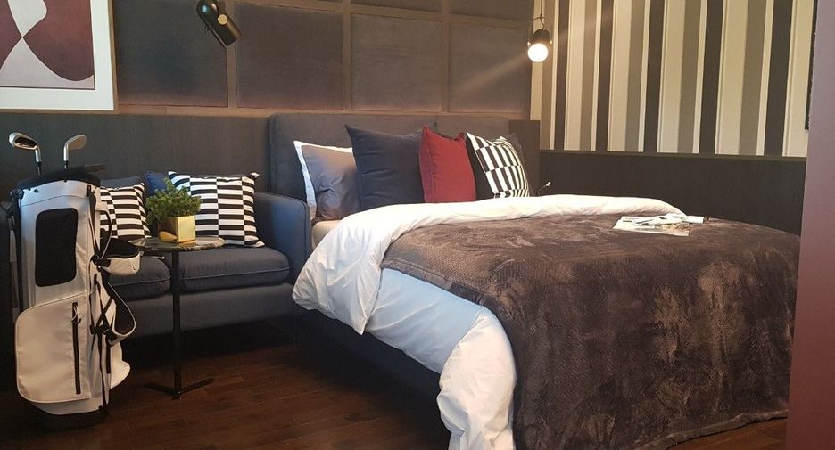 For sale 5 bedrooms house in Mueang Samut Prakan, Samut Prakan