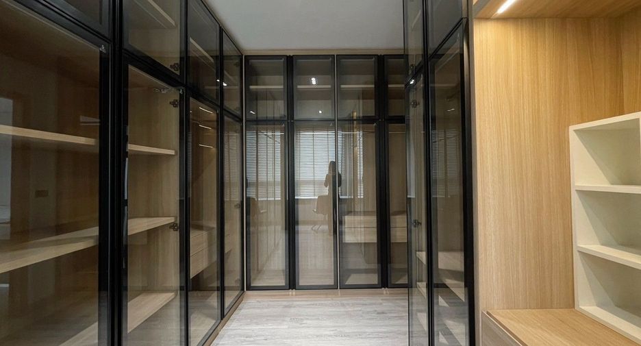 Villa en venta de 4 habitaciones en San Kamphaeng, Chiang Mai