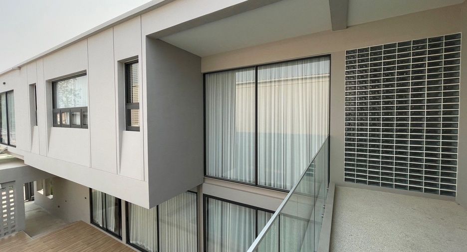 Villa en venta de 4 habitaciones en San Kamphaeng, Chiang Mai