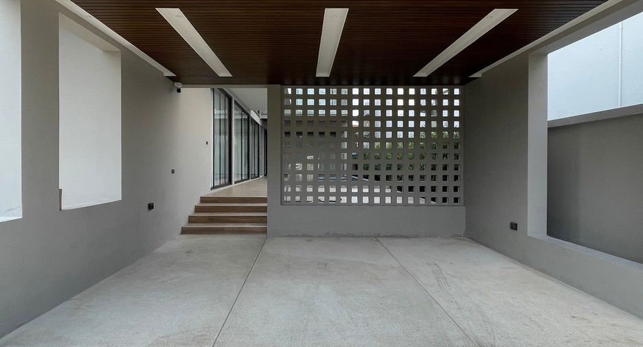 Villa en venta de 4 habitaciones en San Kamphaeng, Chiang Mai