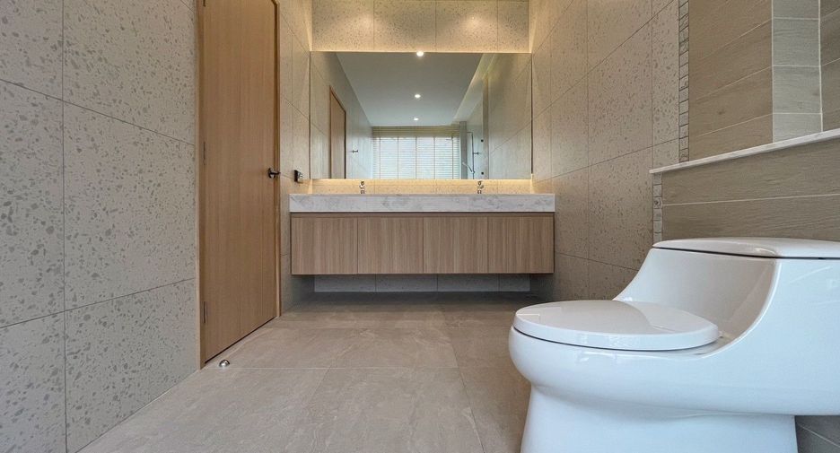 Villa en venta de 4 habitaciones en San Kamphaeng, Chiang Mai