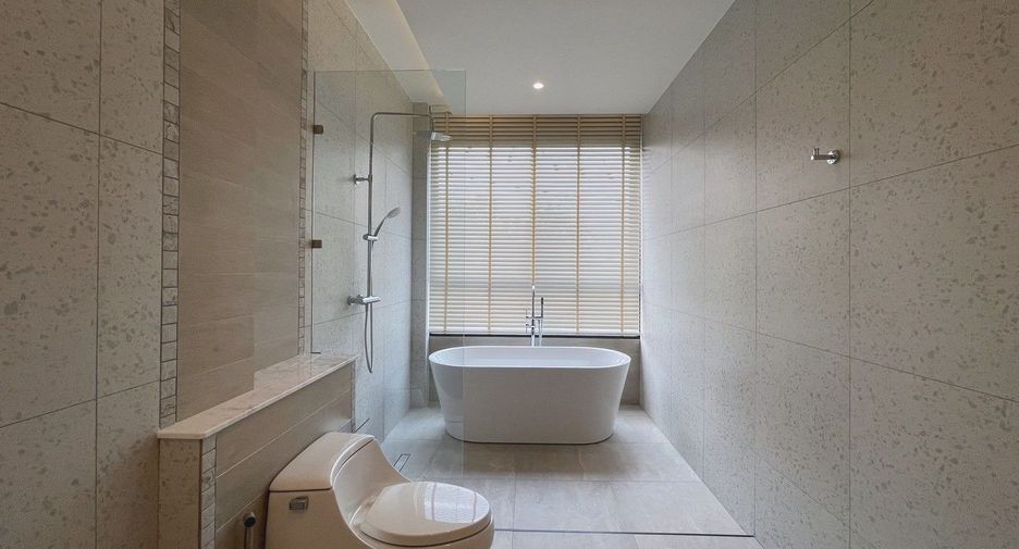 Villa en venta de 4 habitaciones en San Kamphaeng, Chiang Mai
