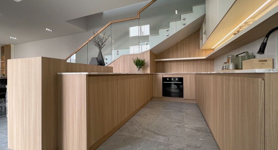 Villa en venta de 4 habitaciones en San Kamphaeng, Chiang Mai