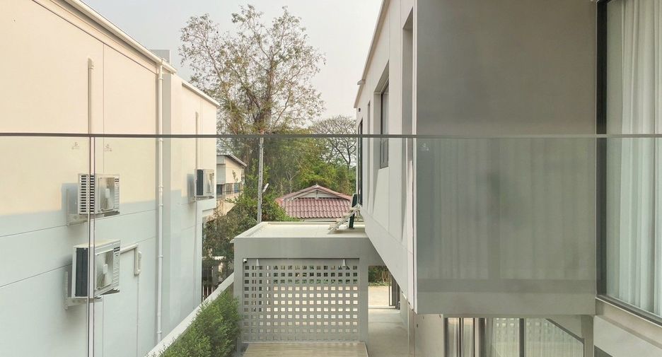 Villa en venta de 4 habitaciones en San Kamphaeng, Chiang Mai