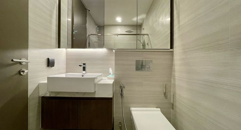 Wohnung zur Miete mit 2 Zimmer in Watthana, Bangkok