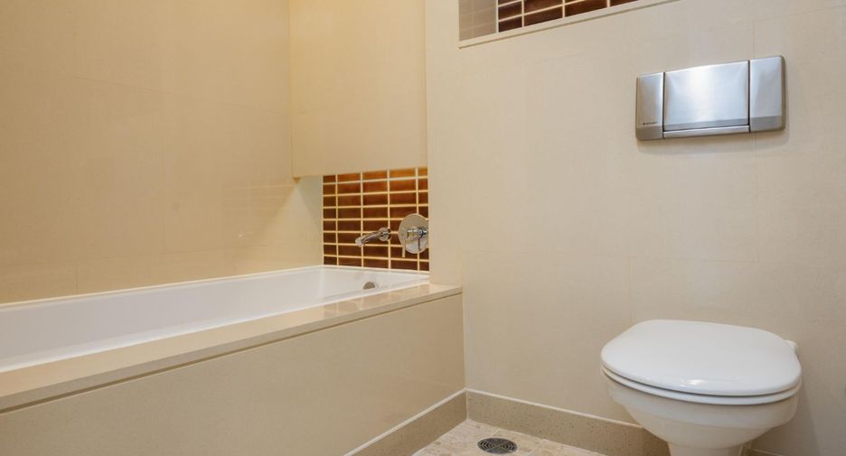 For rent 3 ベッドルーム condo in Bang Kho Laem, Bangkok