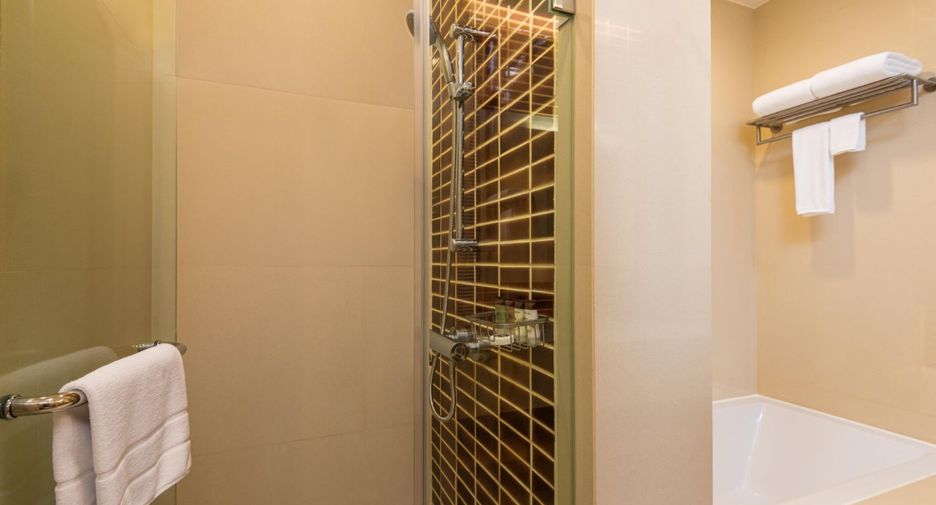 For rent 3 ベッドルーム condo in Bang Kho Laem, Bangkok
