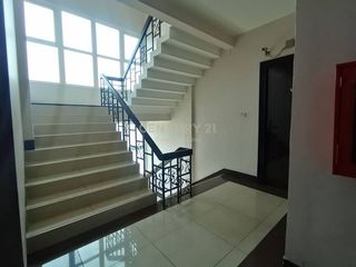For rent 9 bed serviced apartment in Watthana, Bangkok