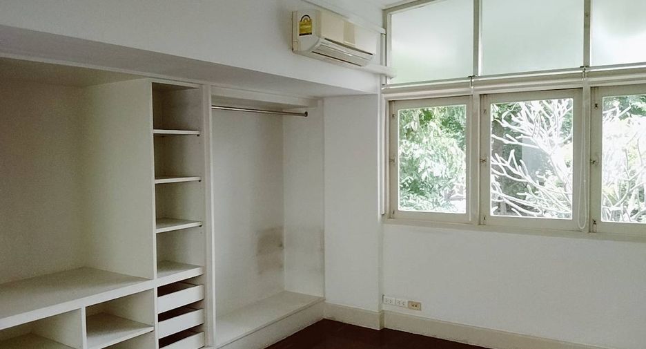 ให้เช่า 2 ห้องนอน บ้านเดี่ยว ใน วัฒนา, กรุงเทพฯ
