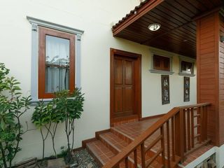 For rent 5 bed villa in Mueang Chiang Mai, Chiang Mai