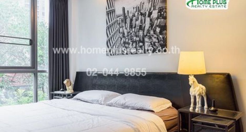 For sale 1 bed condo in Khlong Toei, Bangkok