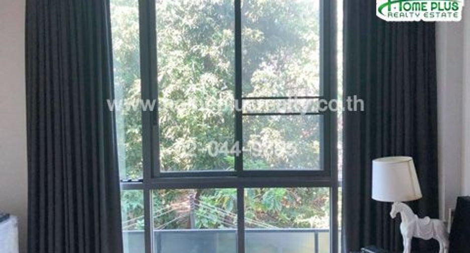 For sale 1 bed condo in Khlong Toei, Bangkok