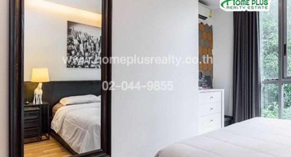 For sale 1 bed condo in Khlong Toei, Bangkok