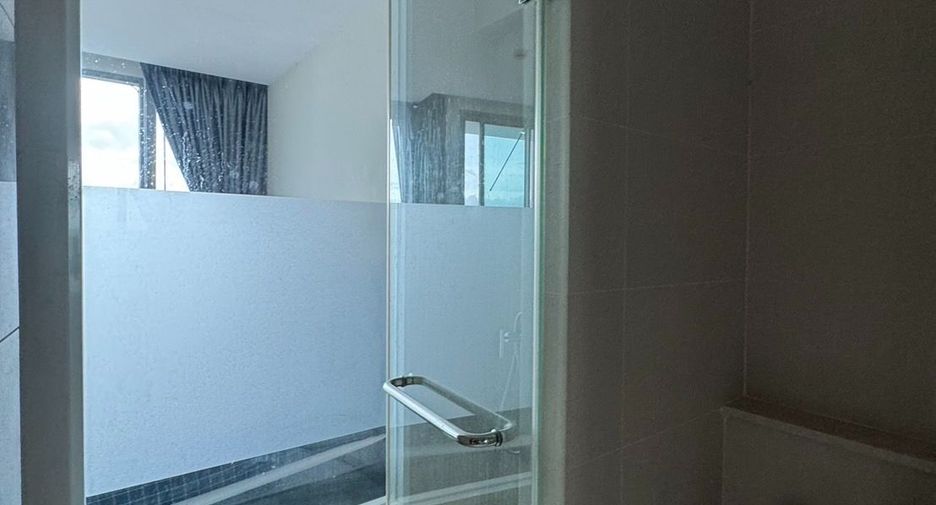 Condo en alquiler de 1 habitaciones en Bang Lamung, Chonburi