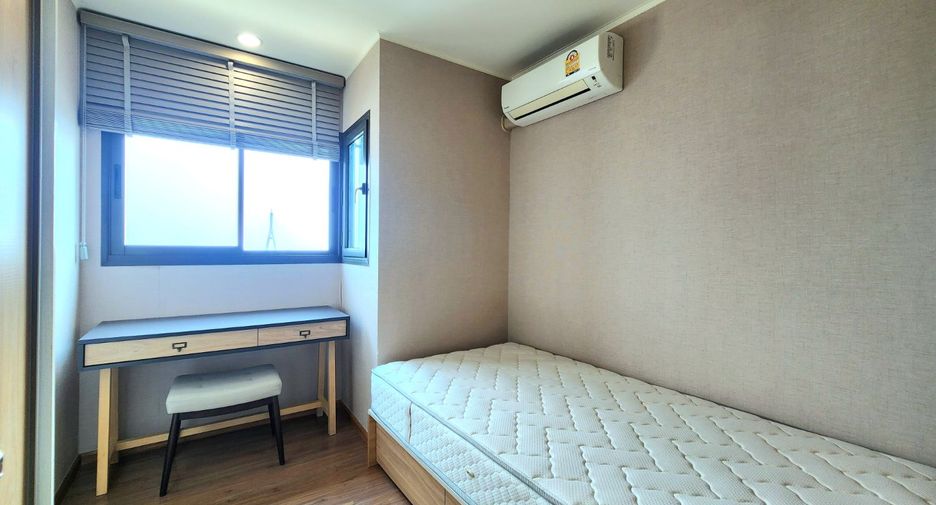 For rent 2 Beds condo in Yan Nawa, Bangkok