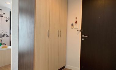 For sale 2 bedrooms condo in Khlong San, Bangkok