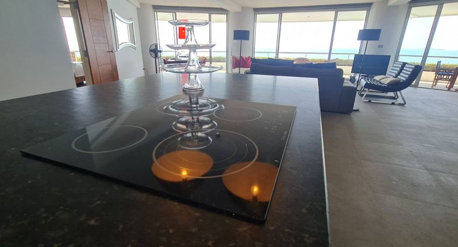 Condo en venta de 2 habitaciones en Klaeng, Rayong