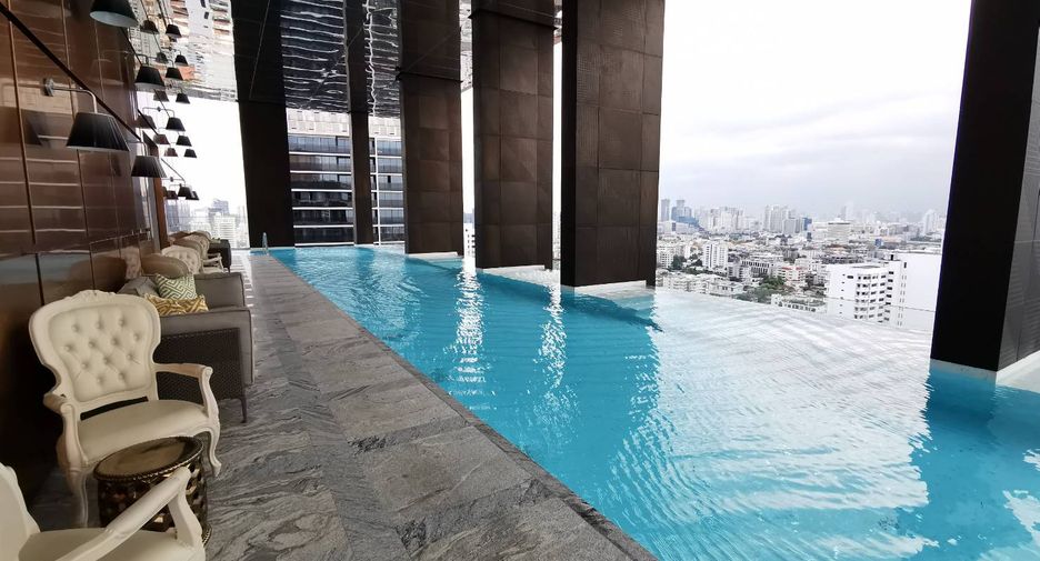 À louer et à vendre 2 chambres condo à Watthana, Bangkok