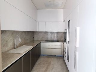 For sale 2 ベッドルーム condo in Pathum Wan, Bangkok