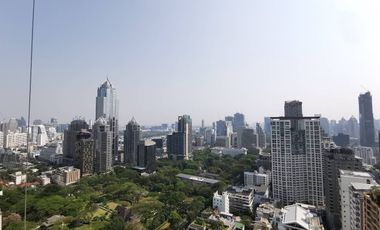 For sale 2 ベッドルーム condo in Pathum Wan, Bangkok