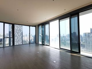 For sale 2 ベッドルーム condo in Pathum Wan, Bangkok