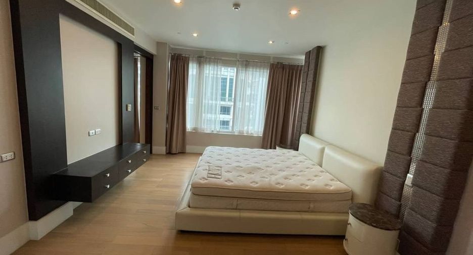 Wohnung zur Miete mit 4 Zimmer in Khlong Toei, Bangkok