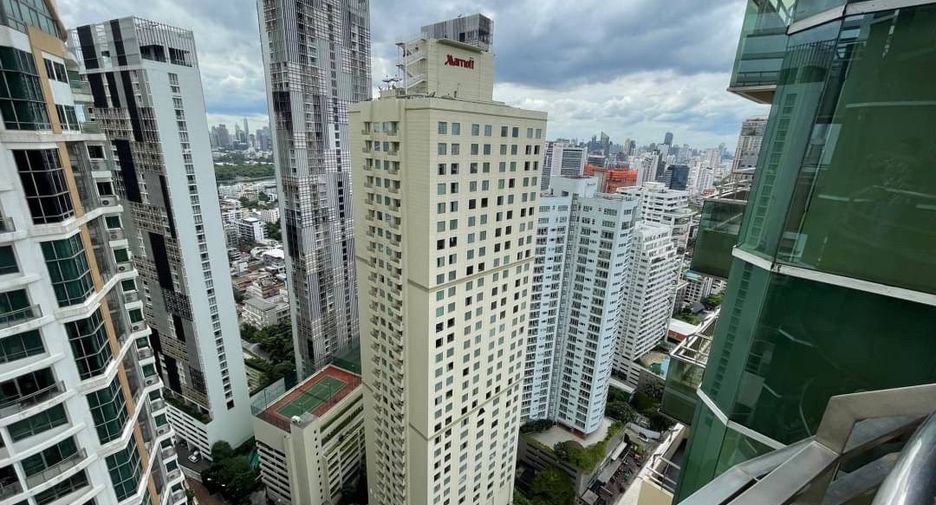 Wohnung zur Miete mit 4 Zimmer in Khlong Toei, Bangkok