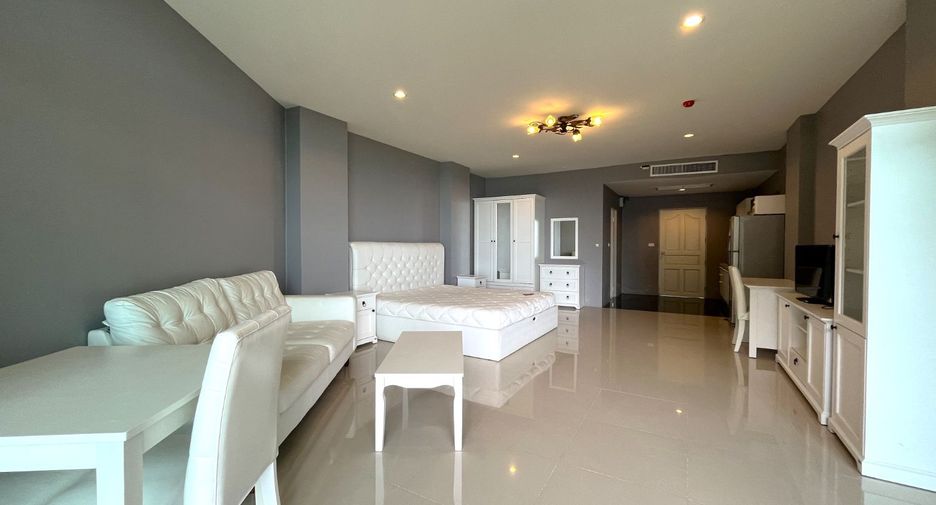For rent and for sale 1 bed condo in Mueang Krabi, Krabi