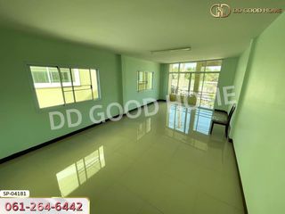 For sale 2 bed retail Space in Sawankhalok, Sukhothai