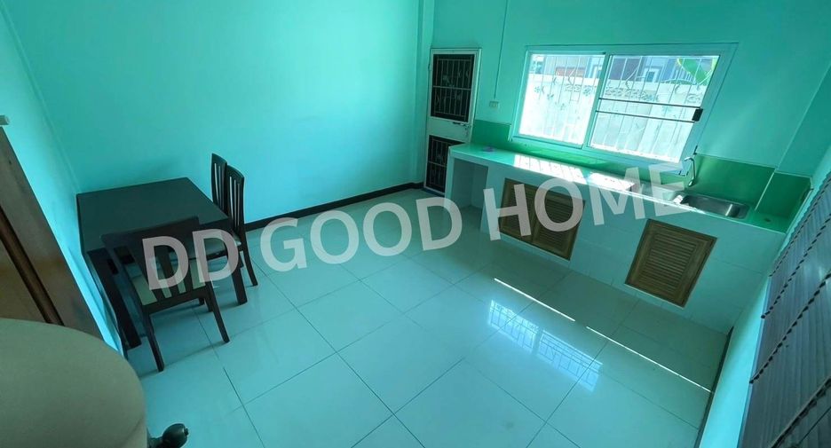 For sale 2 bedrooms retail Space in Sawankhalok, Sukhothai