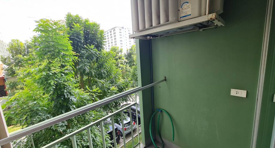 For sale 1 bed condo in Mueang Samut Prakan, Samut Prakan