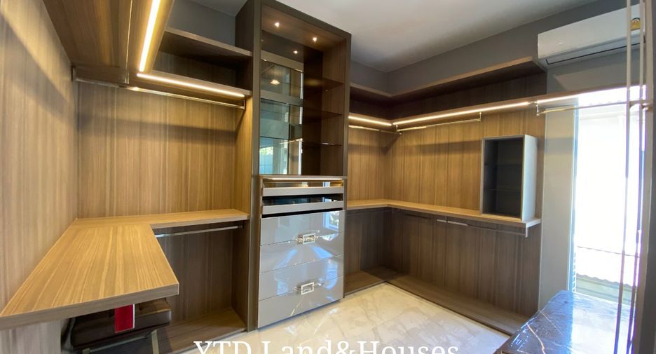 À vendre 4 chambres maison à Bang Khen, Bangkok