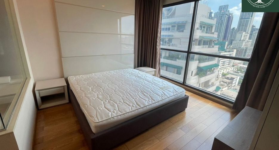 For sale 2 bedrooms condo in Sathon, Bangkok