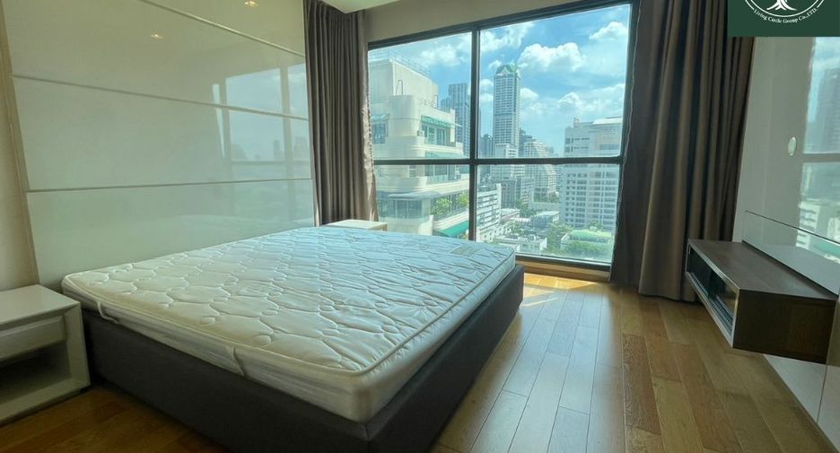 For sale 2 bedrooms condo in Sathon, Bangkok
