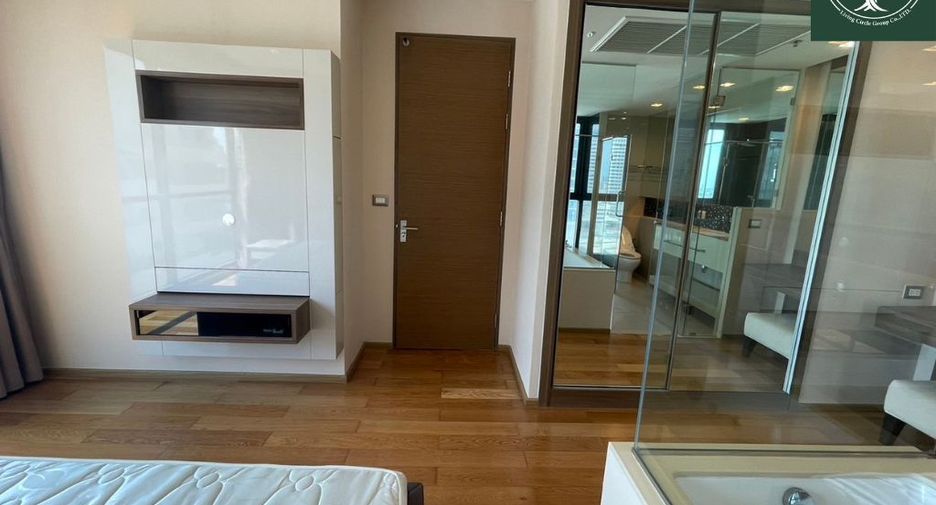 For sale 2 bedrooms condo in Sathon, Bangkok
