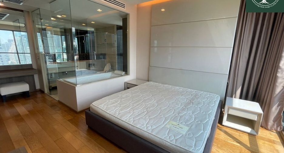 For sale 2 bedrooms condo in Sathon, Bangkok