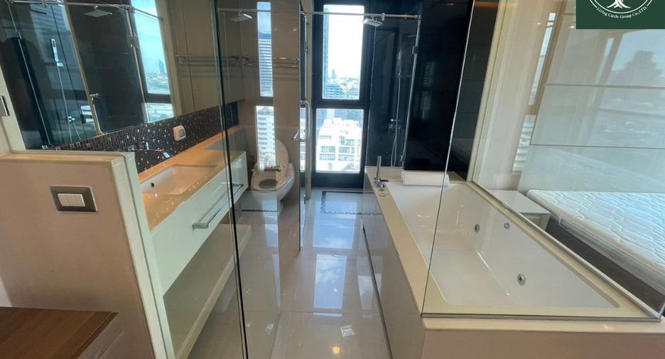 For sale 2 bedrooms condo in Sathon, Bangkok