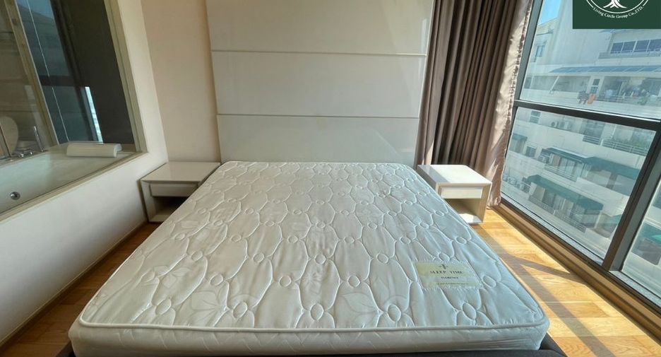 For sale 2 bedrooms condo in Sathon, Bangkok