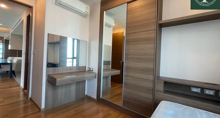 For sale 2 bedrooms condo in Sathon, Bangkok