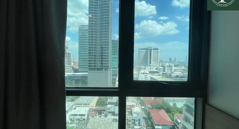 For sale 2 bedrooms condo in Sathon, Bangkok