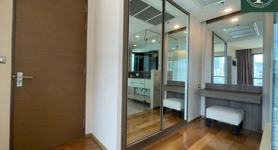 For sale 2 bedrooms condo in Sathon, Bangkok