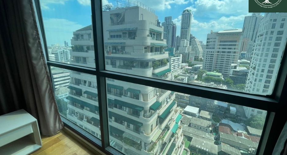 For sale 2 bedrooms condo in Sathon, Bangkok