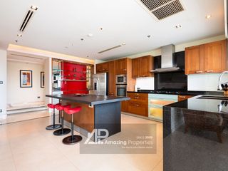 For sale 4 bed condo in Khlong Toei, Bangkok