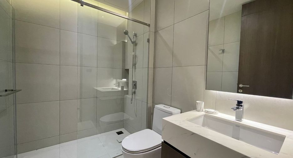 For rent 3 ベッドルーム apartment in Khlong Toei, Bangkok